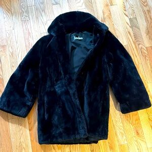 Neiman Marcus faux fur coat 🧥
